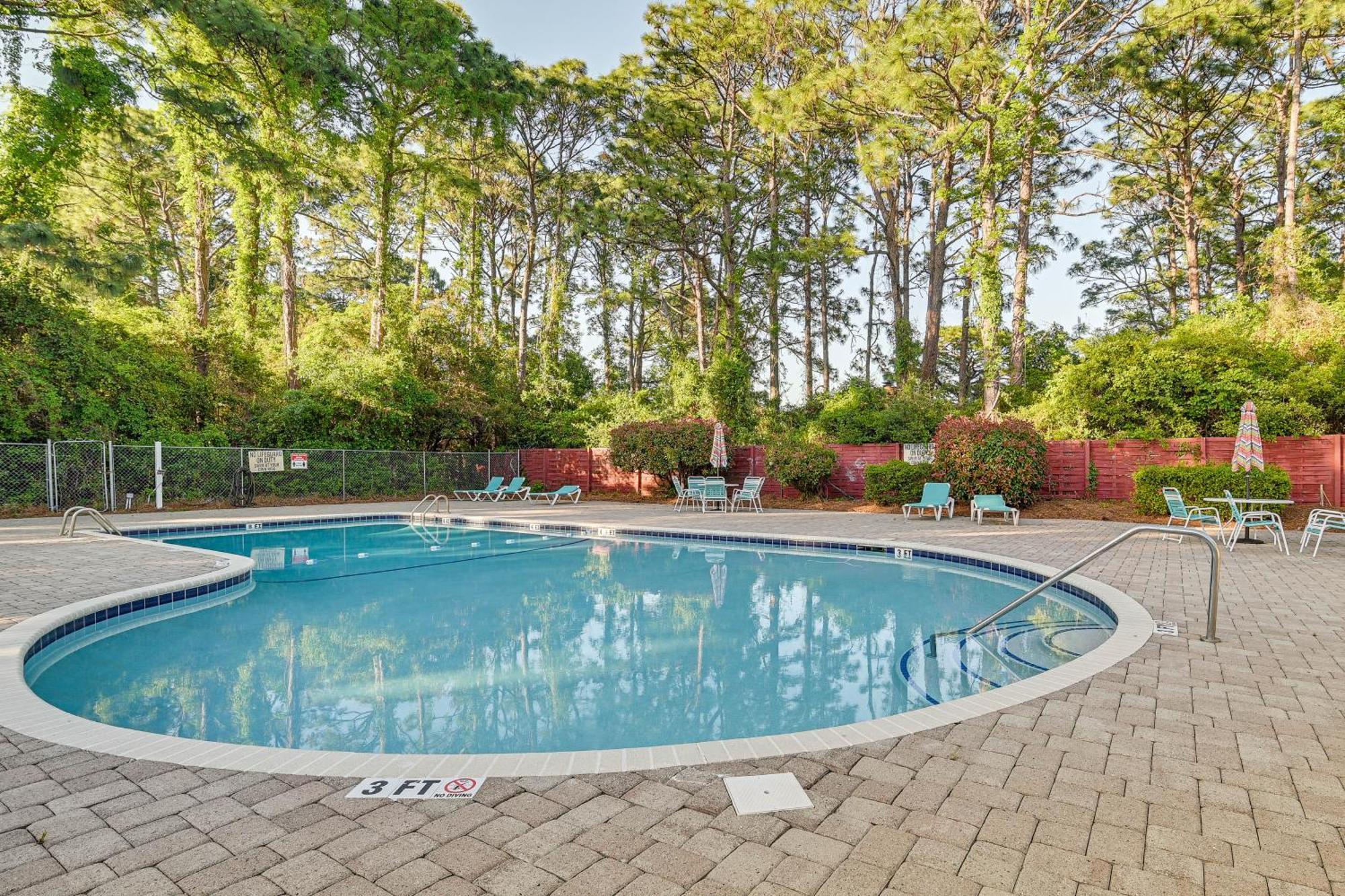 Myrtle Beach Condo With Balcony About 2 Mi To Beach! Exterior photo